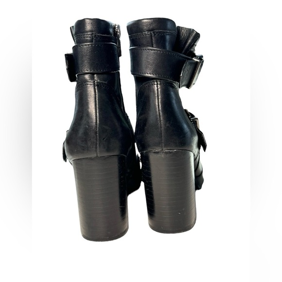 Vince Camuto Simlee Women’s Black Leather  Buckle Ankle Boots Moto Goth Sz 7.5 - Picture 4 of 10